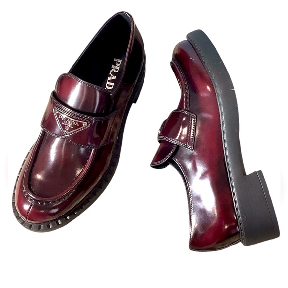 Prada Logo Plaque Slip-On Cordova Chocolate Brushed Leather Loafers (Ultralux) - Picture 1 of 10